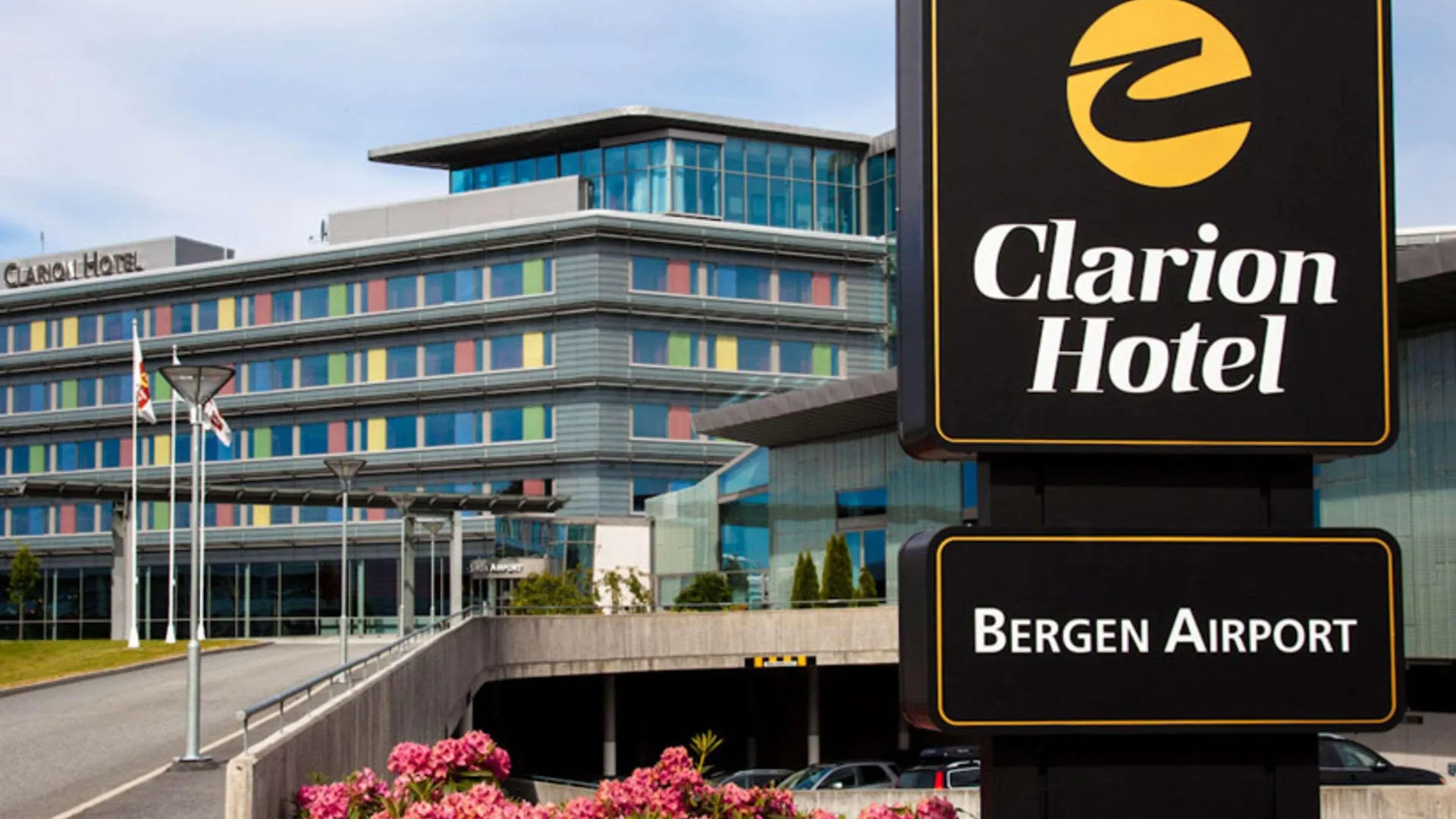 Clarion Hotel Bergen Airport 4*,