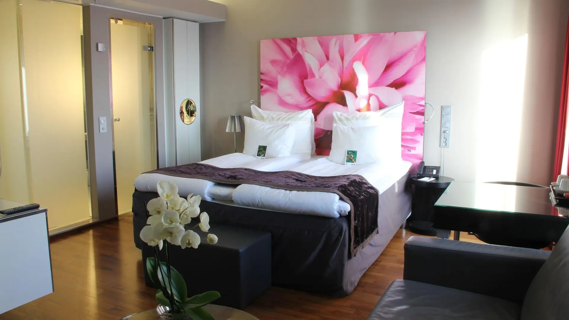 Clarion Hotel Bergen Airport 4*,